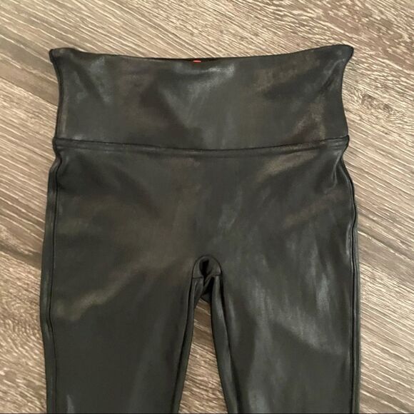 Spanx faux leather leggings - Picture 3 of 5